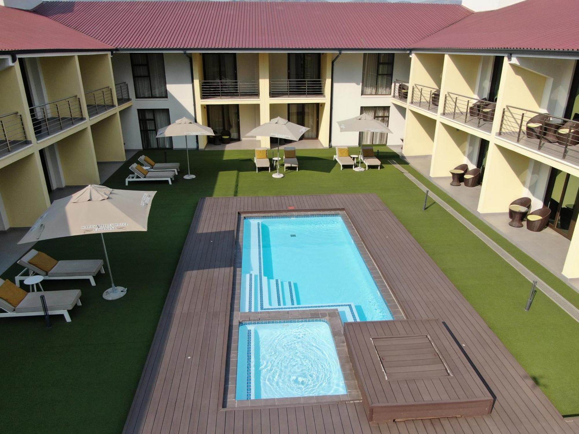 Happy Valley Hotel And Casino Ezulwini Exteriör bild